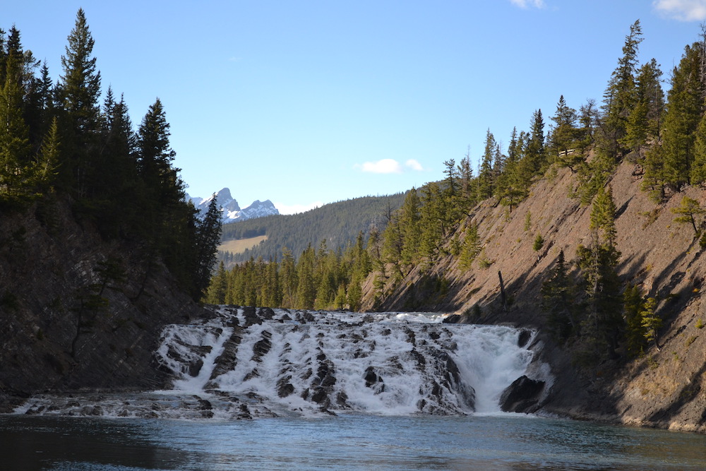 カナダ・バンフのボー滝下降の写真